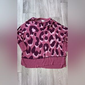 Wonderly Women’s Sweater Camo Purple Oversized Size XL Warm Comfy Cute